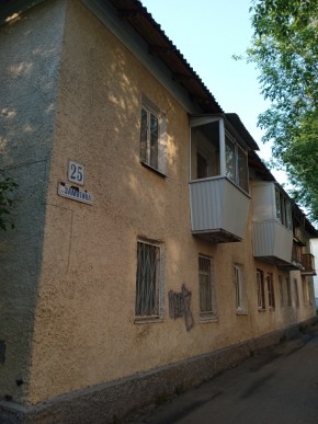пер. Замятина,25 в Лобне - lobnya.yutvil.ru